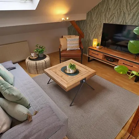 Appartamento Treetop - Ausblick Ins Gruene Eutingen im Gau